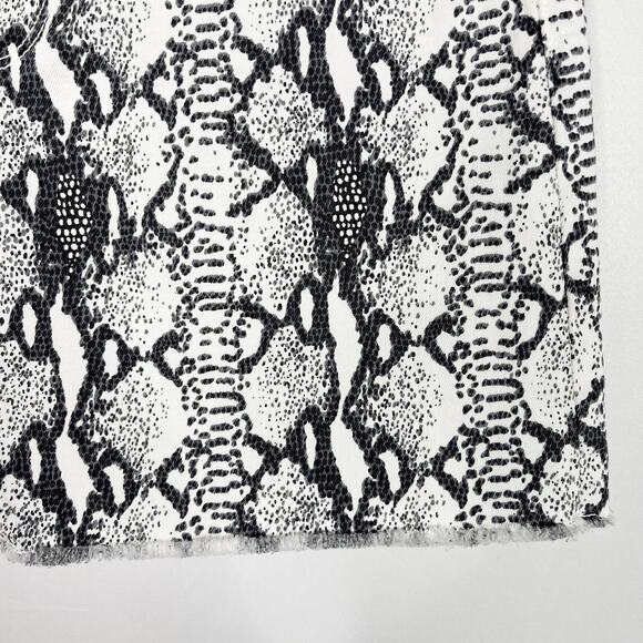 Frame Size 26 Le Mini Python Denim Skirt White Black Snakeprint Womens Cotton - Picture 3 of 13